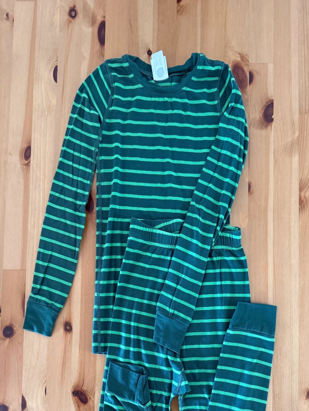 Hanna Andersson Kids Pajama Set from the HannaSoft Collection